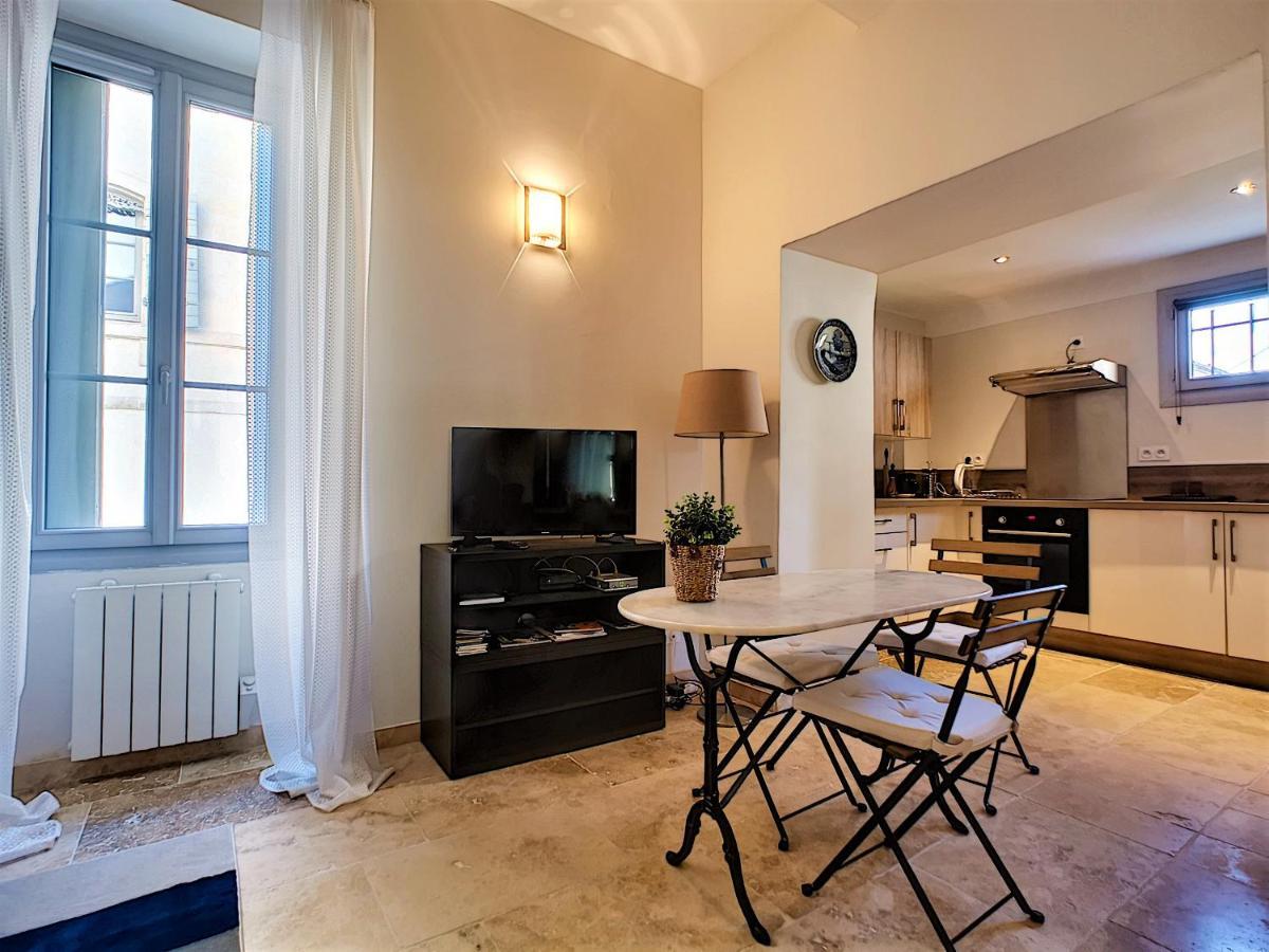 Appartement Avec Terrasse En Centre Ville De Saint Remy De Provence Luaran gambar