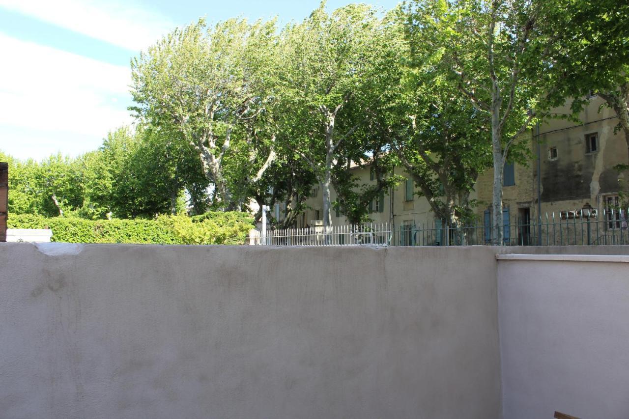 Appartement Avec Terrasse En Centre Ville De Saint Remy De Provence Luaran gambar